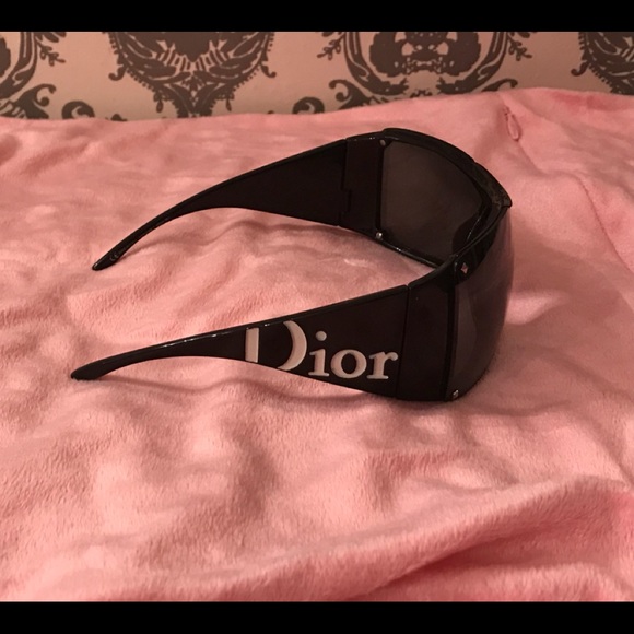 Dior Accessories - Authentic Christian DIOR sunglasses 🕶